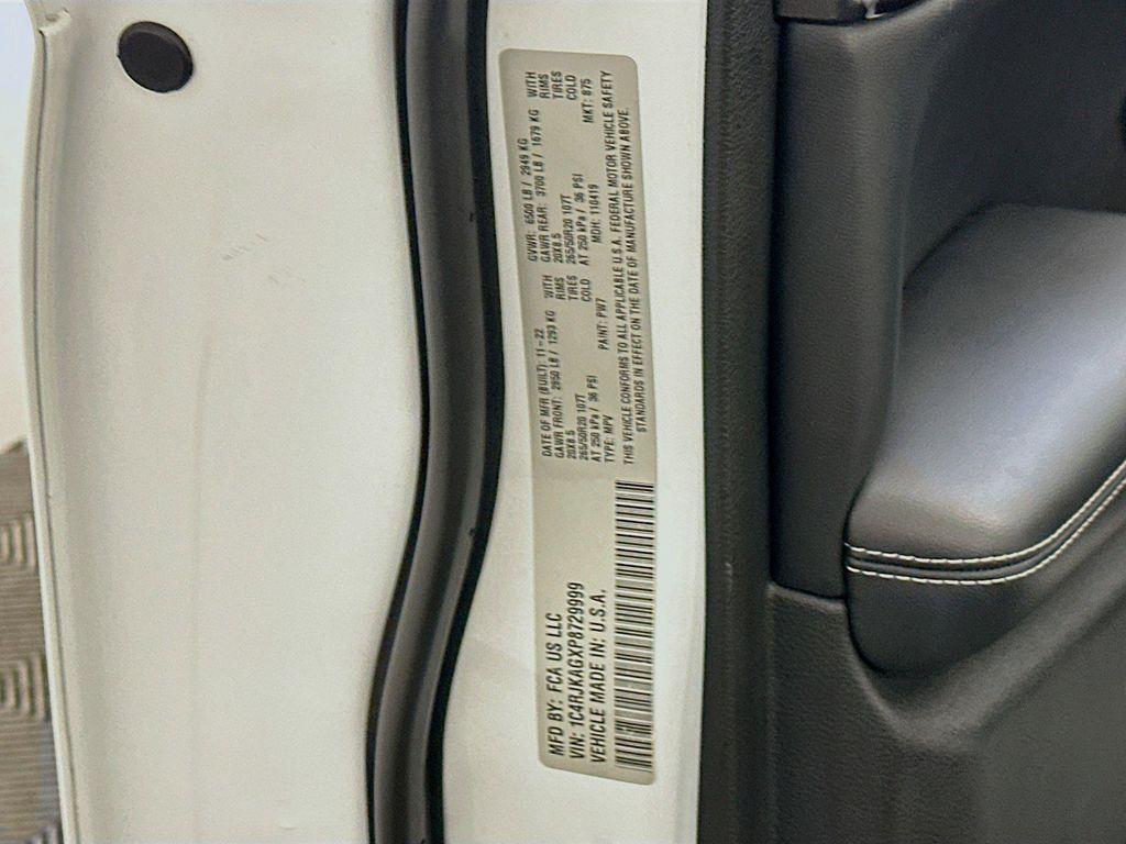 used 2023 Jeep Grand Cherokee L car, priced at $31,996