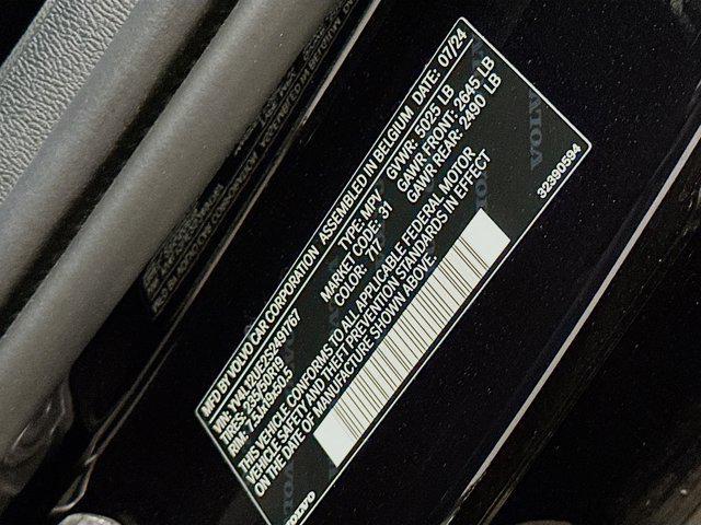 used 2025 Volvo XC40 car, priced at $28,297