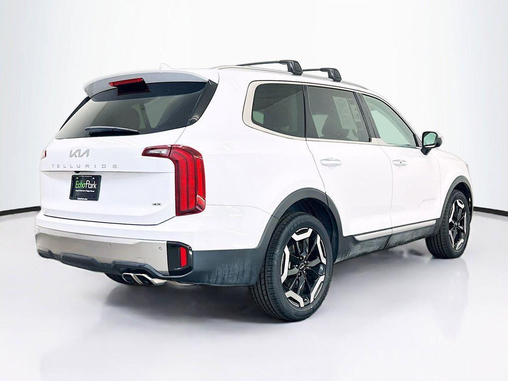 used 2025 Kia Telluride car, priced at $33,197