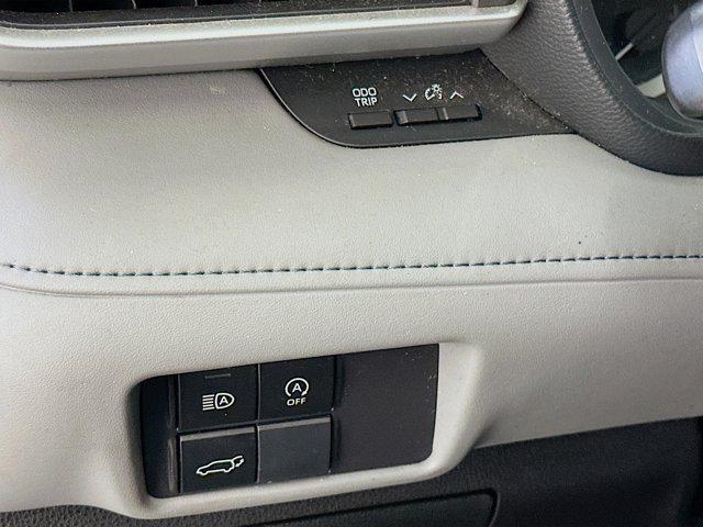 used 2023 Toyota Highlander car, priced at $29,987