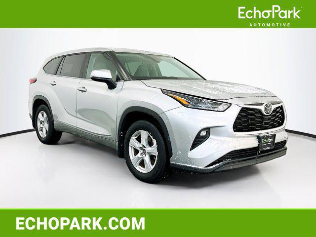 used 2023 Toyota Highlander car, priced at $29,987