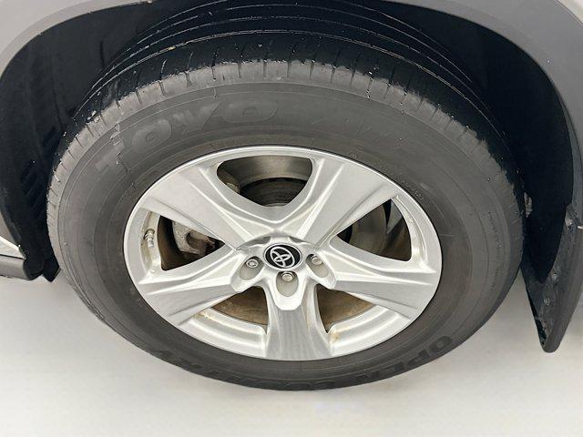 used 2023 Toyota Highlander car, priced at $29,987