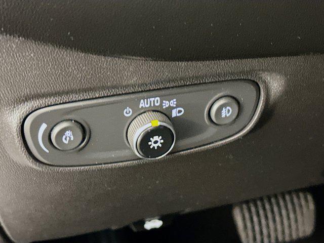 used 2021 Chevrolet Equinox car, priced at $18,997