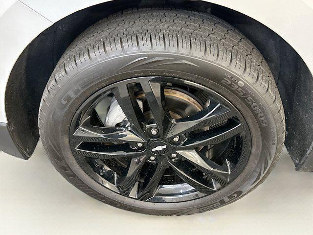 used 2021 Chevrolet Equinox car, priced at $18,997