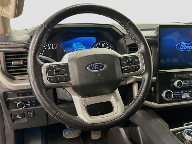 used 2024 Ford Expedition car, priced at $40,487