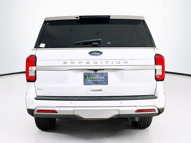 used 2024 Ford Expedition car, priced at $40,487