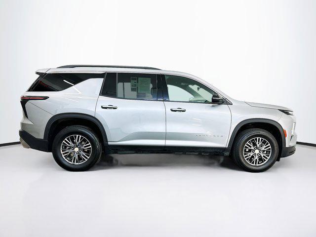 used 2025 Chevrolet Traverse car, priced at $34,487