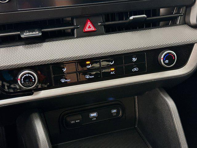 used 2025 Kia Sportage car, priced at $19,996