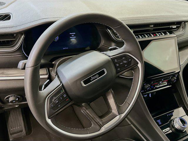 used 2024 Jeep Grand Cherokee car, priced at $30,987