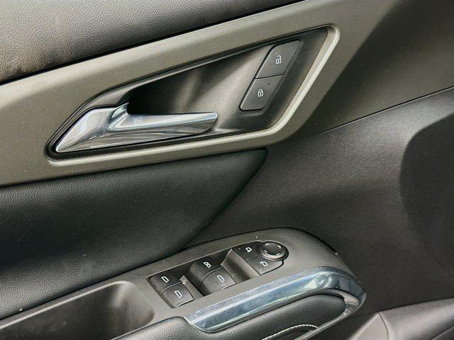 used 2025 Chevrolet Traverse car, priced at $35,487