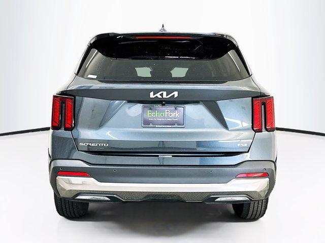 used 2024 Kia Sorento car, priced at $25,496