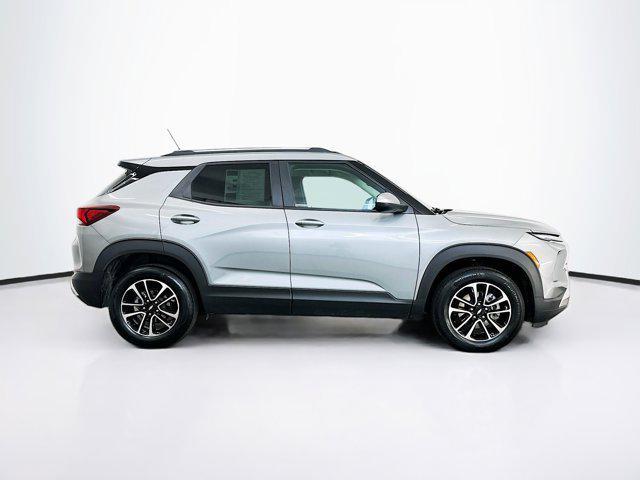 used 2025 Chevrolet TrailBlazer car, priced at $23,487