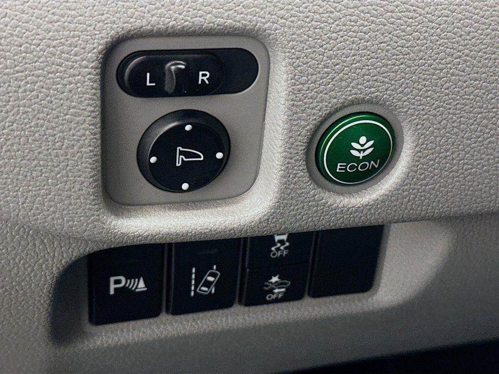 used 2018 Honda Pilot car, priced at $18,996