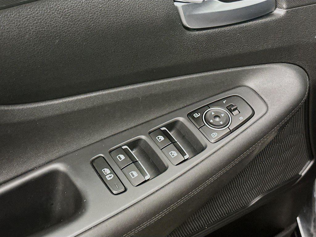 used 2023 Hyundai Santa Fe car, priced at $24,897