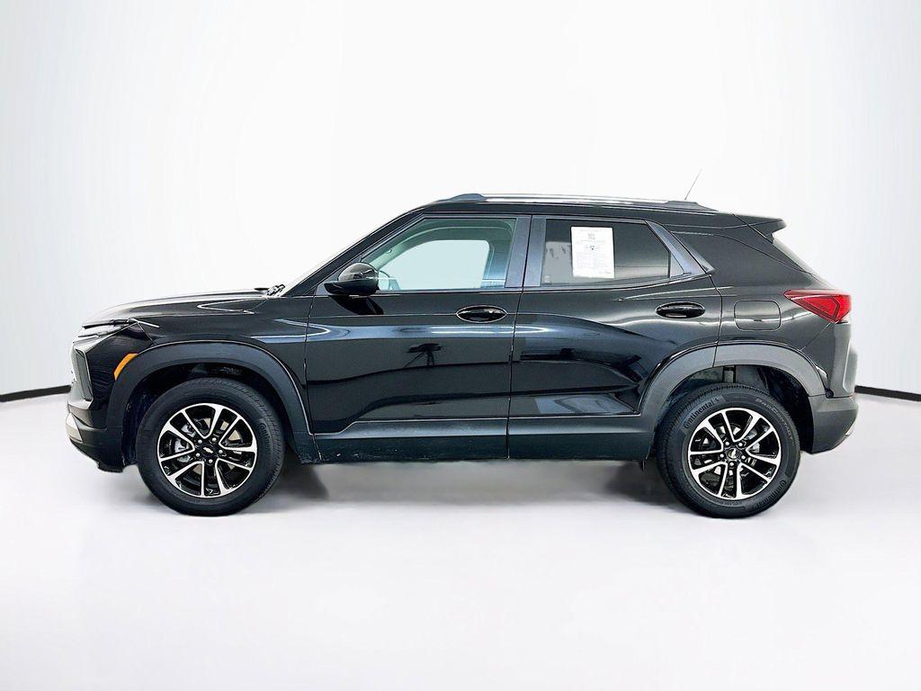 used 2025 Chevrolet TrailBlazer car, priced at $22,997