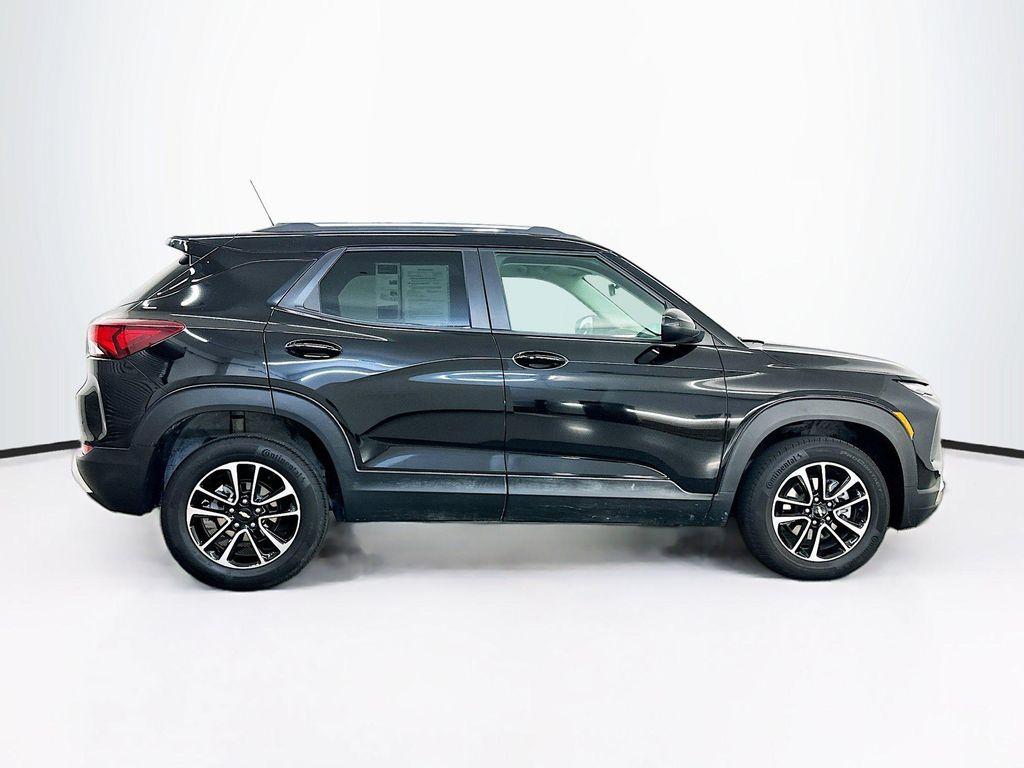 used 2025 Chevrolet TrailBlazer car, priced at $22,997