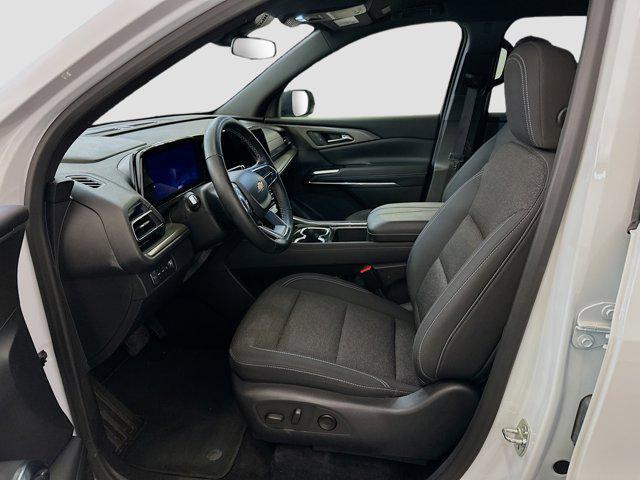 used 2025 Chevrolet Traverse car, priced at $35,496