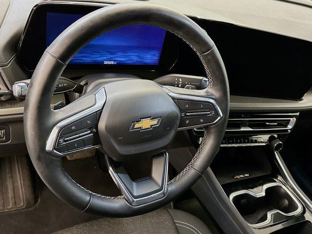 used 2025 Chevrolet Traverse car, priced at $35,496