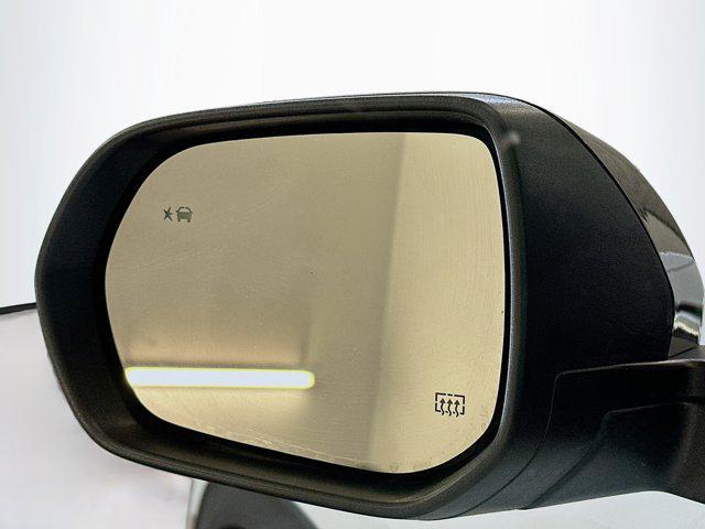 used 2025 Chevrolet Traverse car, priced at $35,496