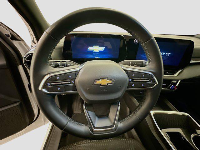 used 2025 Chevrolet Equinox car, priced at $26,237