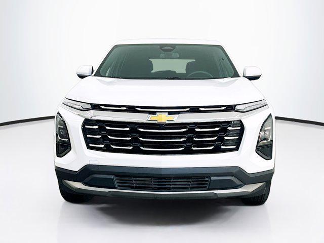 used 2025 Chevrolet Equinox car, priced at $26,237