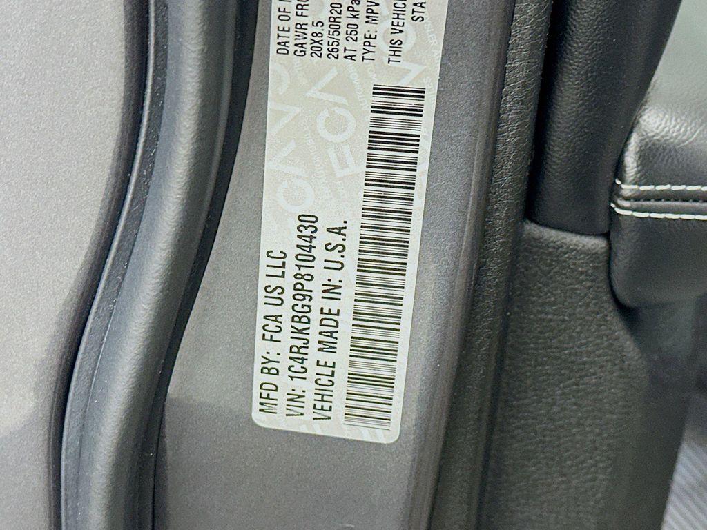 used 2023 Jeep Grand Cherokee L car, priced at $32,996