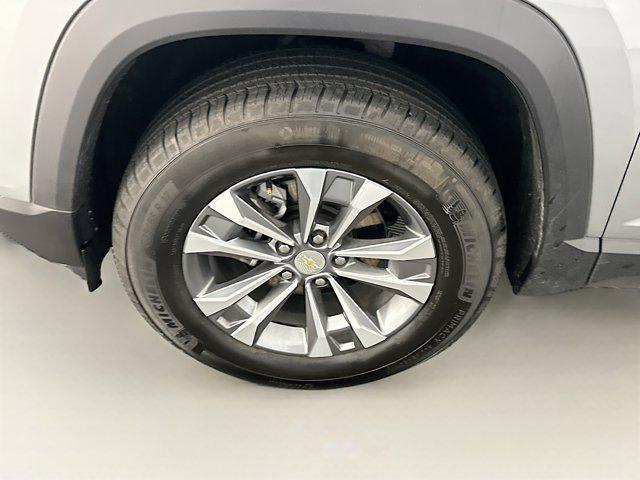 used 2025 Chevrolet Equinox car, priced at $25,996