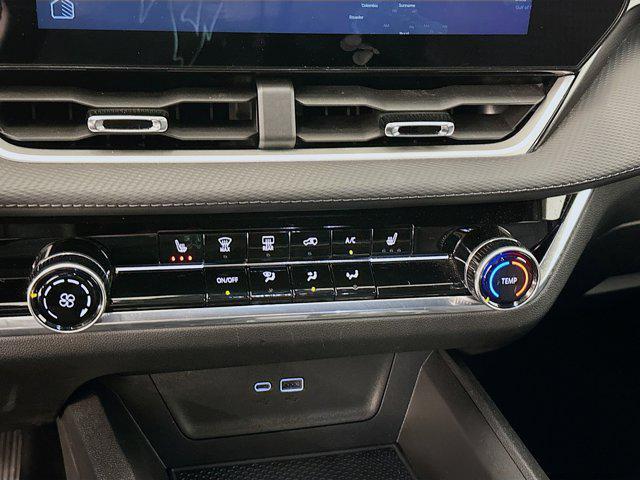 used 2025 Chevrolet Equinox car, priced at $25,996