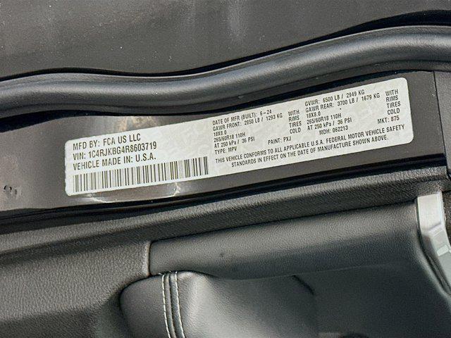 used 2024 Jeep Grand Cherokee L car, priced at $30,497