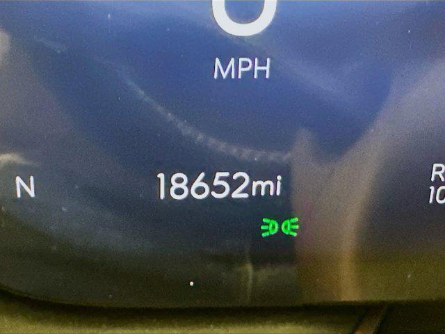 used 2025 Buick Envision car, priced at $28,396