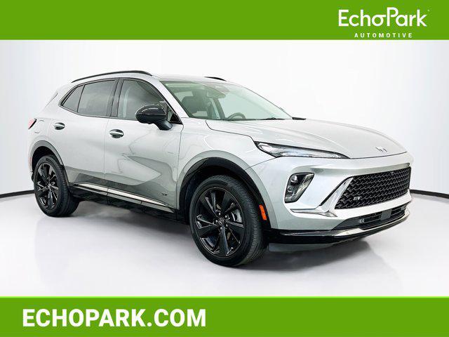 used 2025 Buick Envision car, priced at $28,396