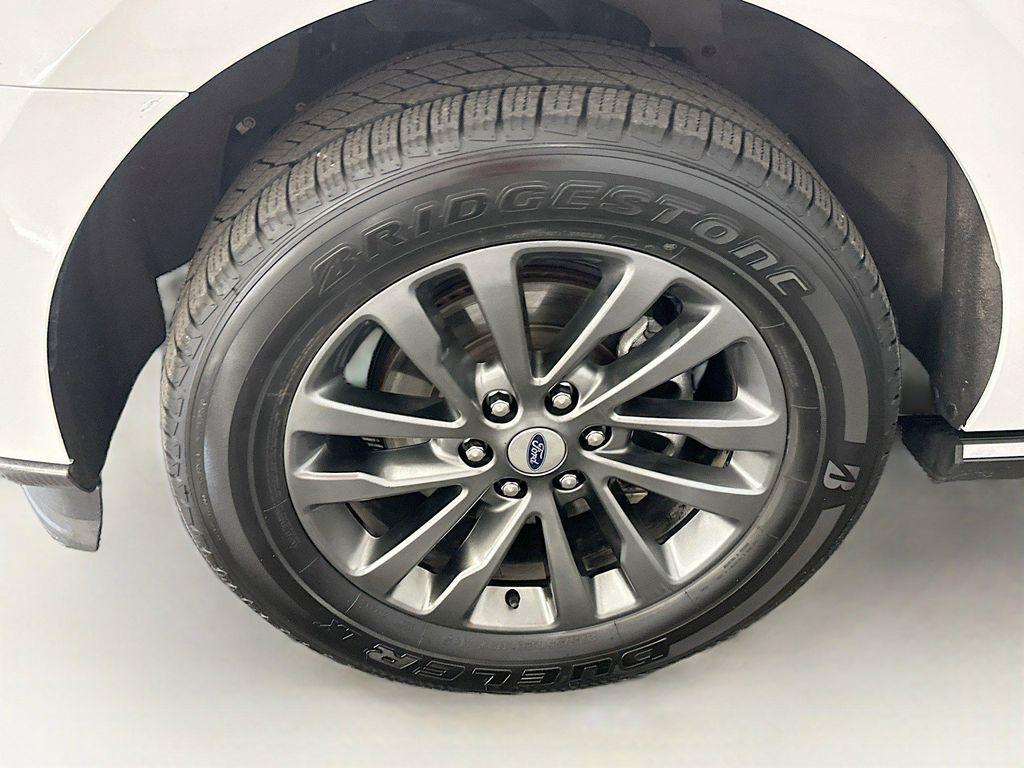 used 2021 Ford Expedition car, priced at $30,996