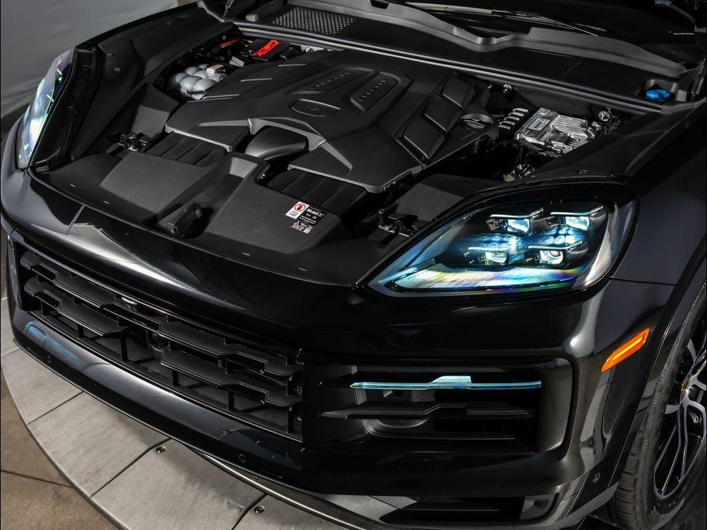 used 2025 Porsche Cayenne car, priced at $93,500