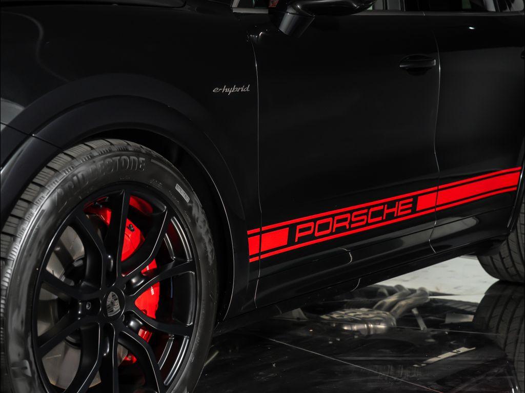 new 2026 Porsche Cayenne car, priced at $181,990