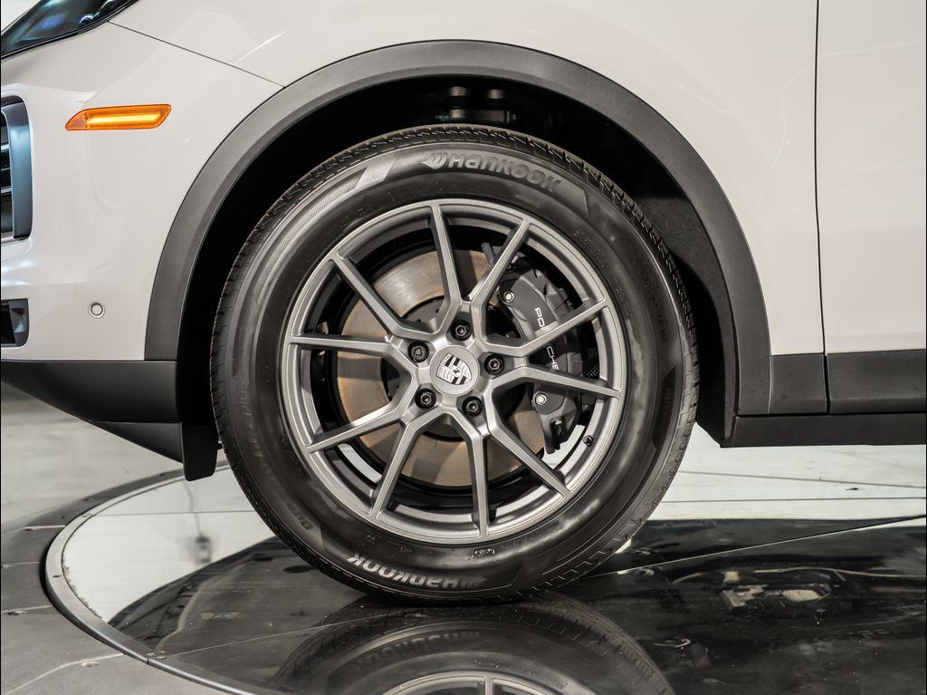 new 2026 Porsche Cayenne car, priced at $106,950