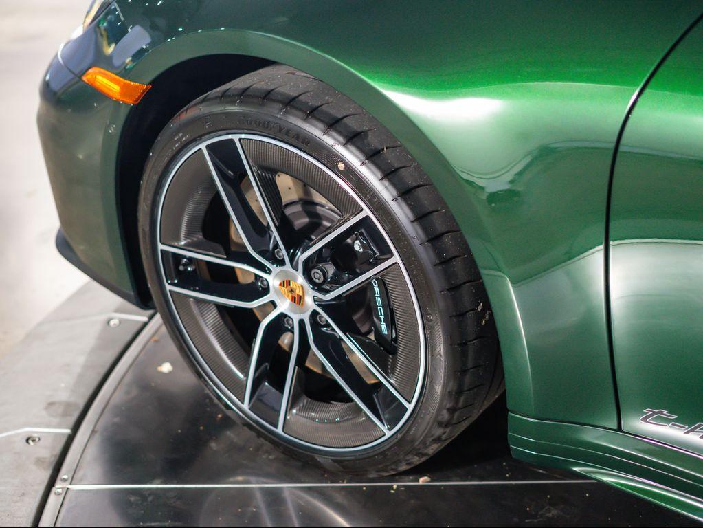 new 2026 Porsche 911 car, priced at $226,030