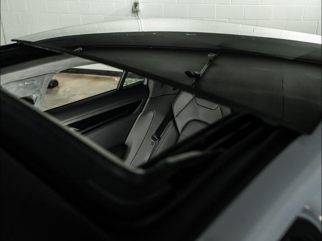 new 2026 Porsche Panamera car, priced at $223,590