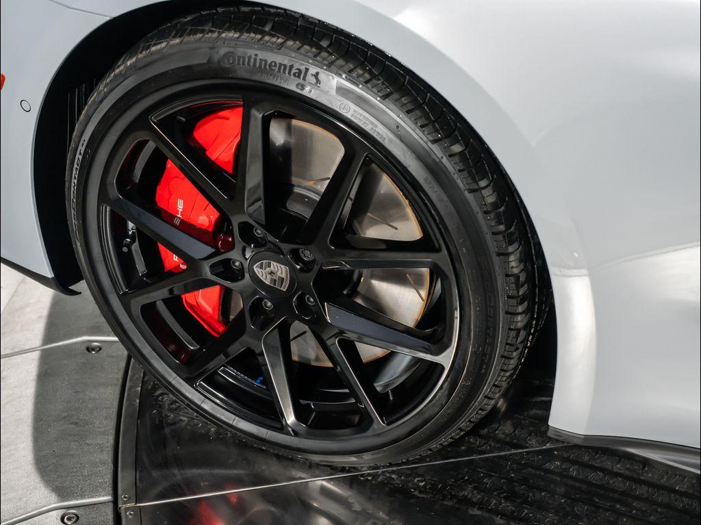 new 2026 Porsche Panamera car, priced at $223,590