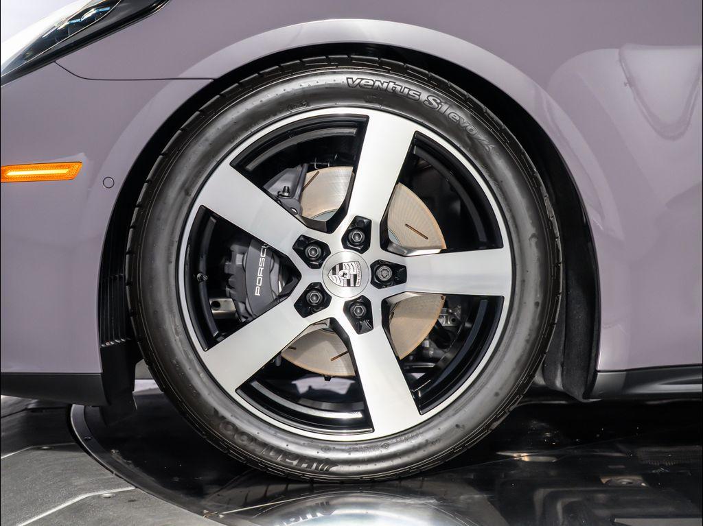 new 2026 Porsche Panamera car, priced at $131,170