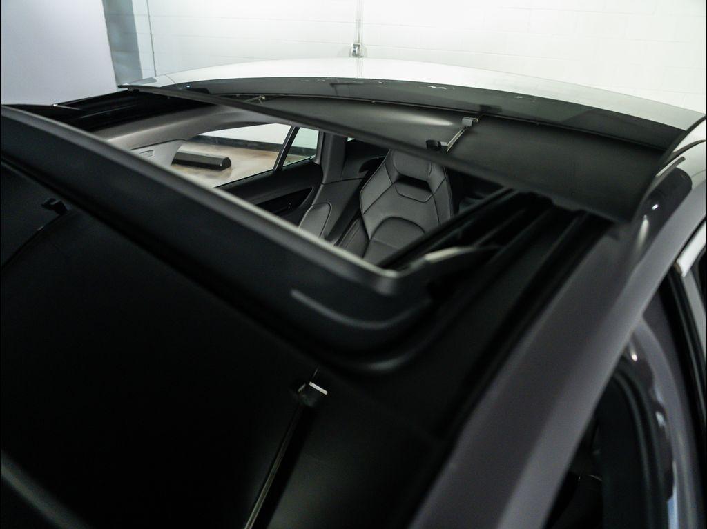 new 2026 Porsche Panamera car, priced at $131,170