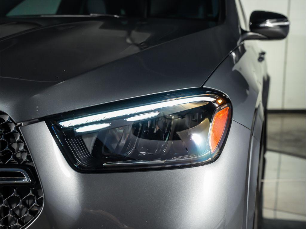 used 2024 Mercedes-Benz GLE 580 car, priced at $75,995