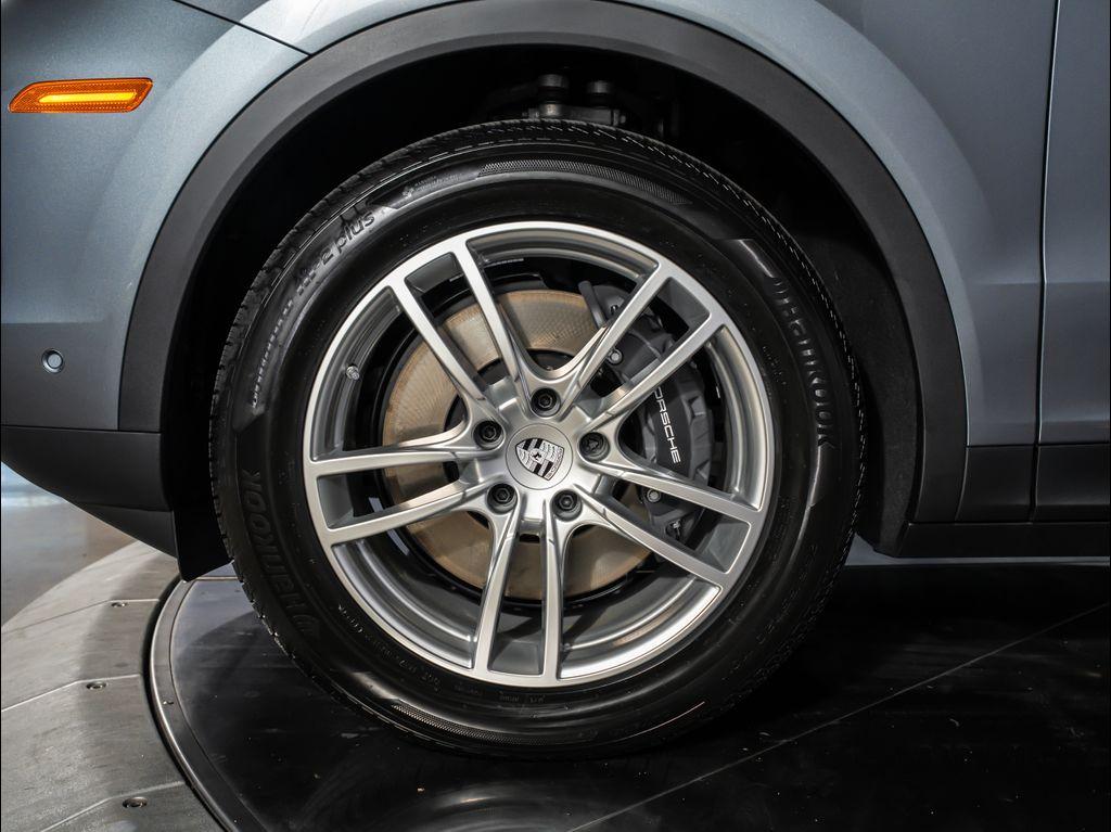 new 2026 Porsche Cayenne car, priced at $105,750