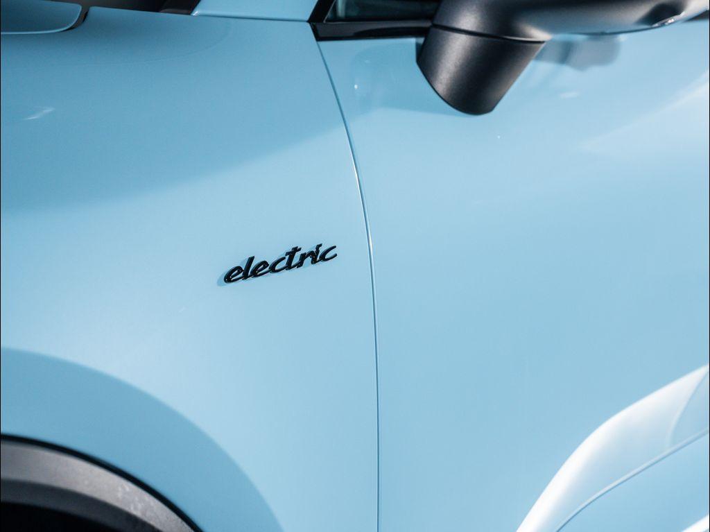 new 2025 Porsche Macan car, priced at $102,815