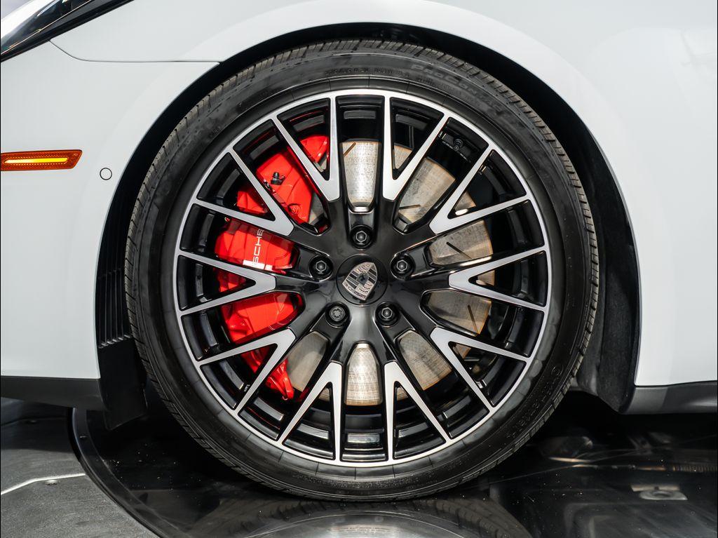 new 2026 Porsche Panamera car, priced at $218,210