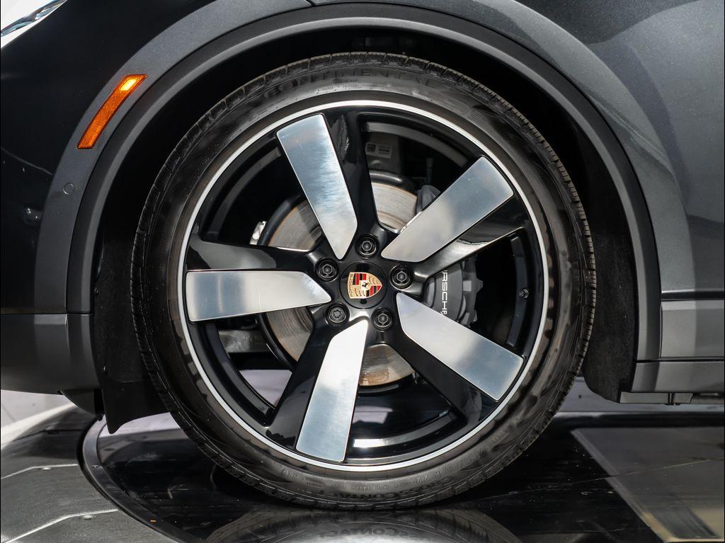 used 2025 Porsche Macan car, priced at $89,995