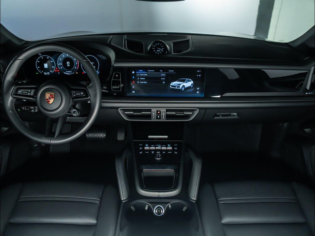 used 2025 Porsche Cayenne car, priced at $98,995