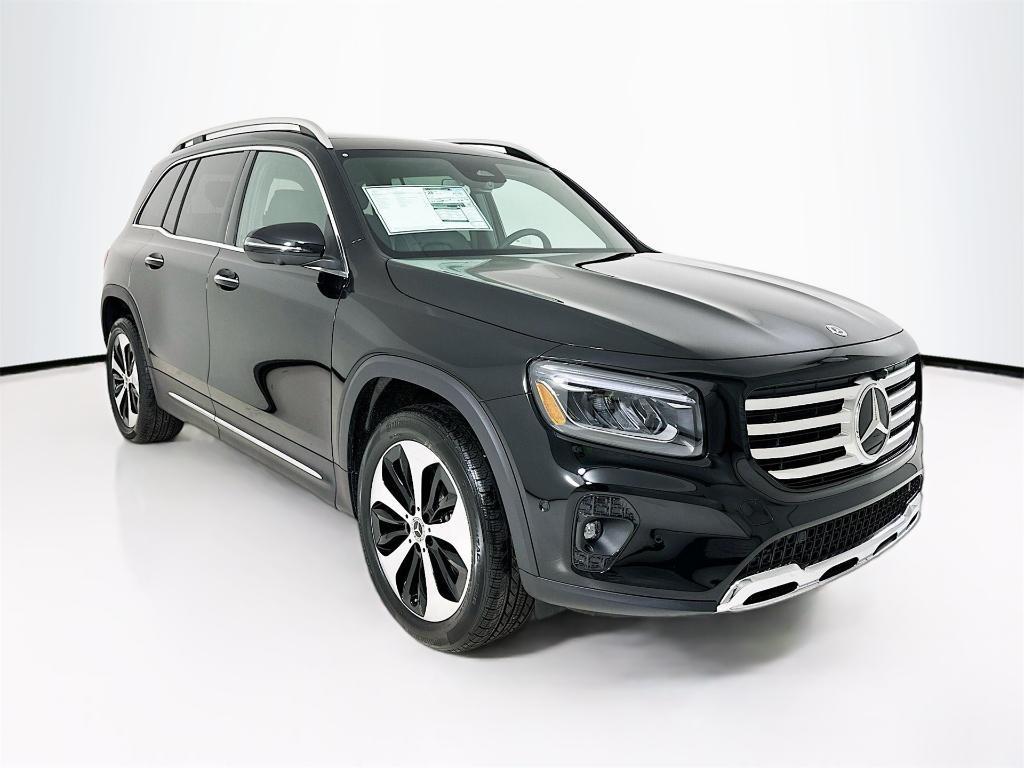 new 2026 Mercedes-Benz GLB 250 car, priced at $52,990