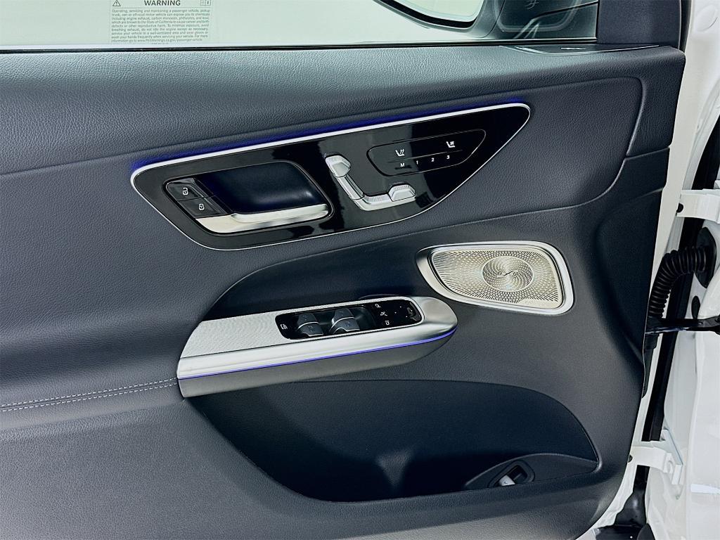 new 2026 Mercedes-Benz GLC 300 car, priced at $55,590