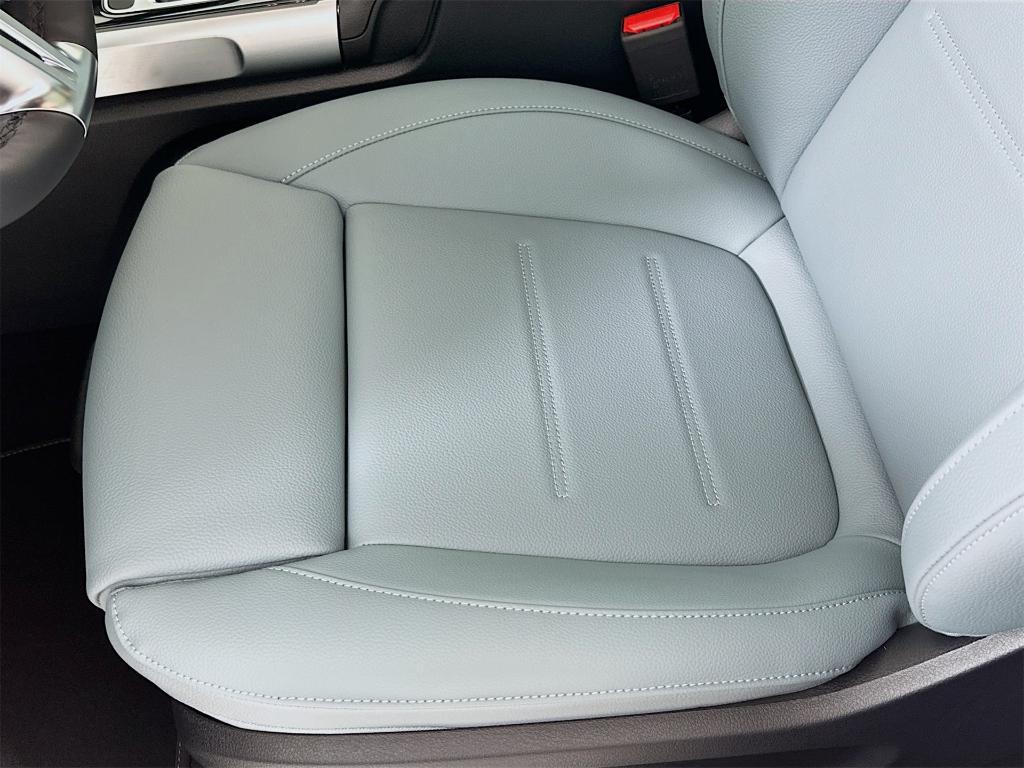 new 2026 Mercedes-Benz GLB 250 car, priced at $50,620