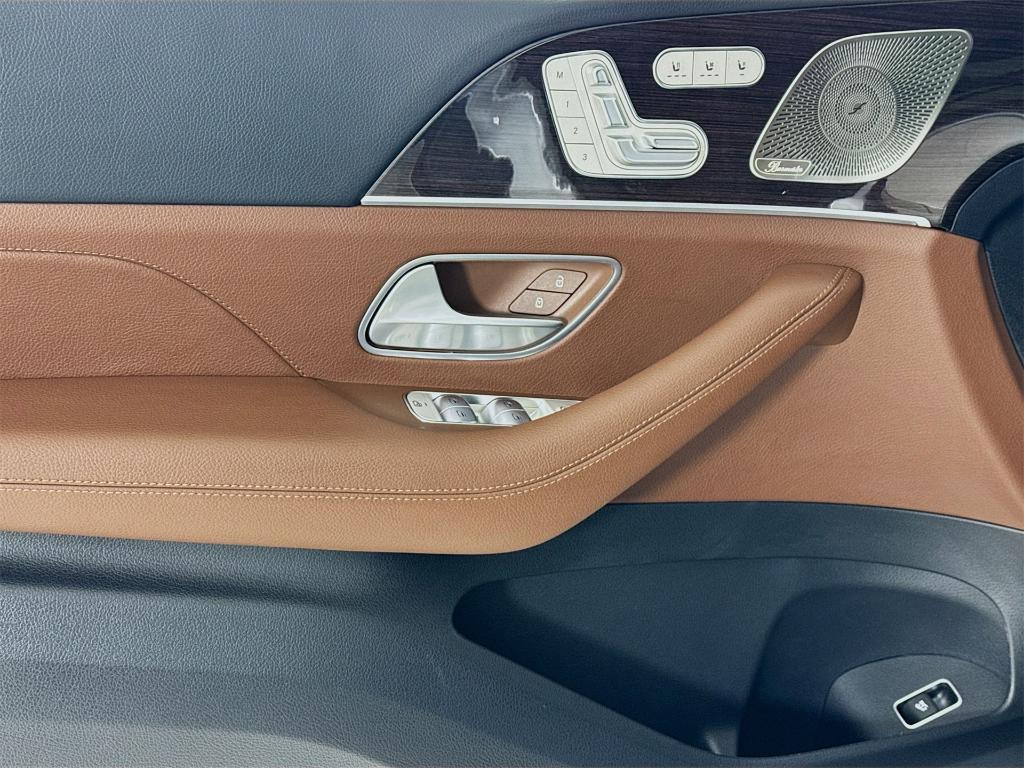 new 2026 Mercedes-Benz GLE 350 car, priced at $73,550